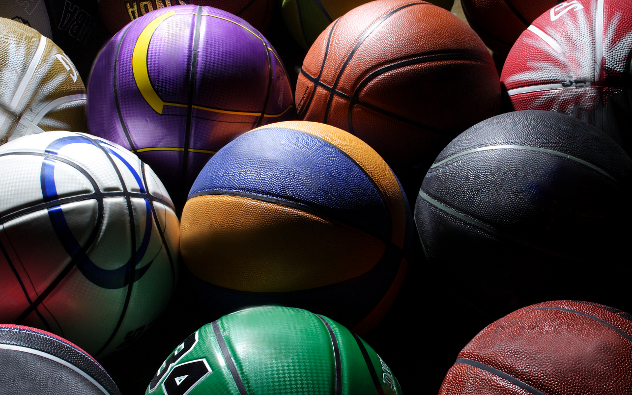 鸿海货运：非洲物流专家，篮球等货物运输门到门解决方案领航者